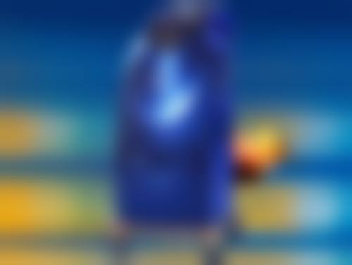 割双眼皮后 30 - 45 天，接近正常晒太阳