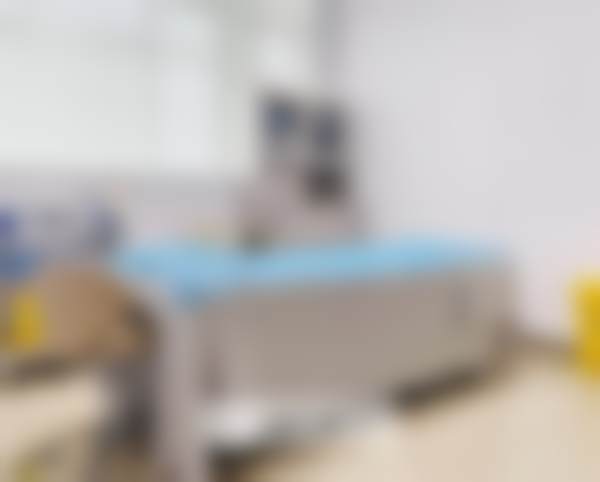 四川华美紫馨整形外科医院孟娟擅用的改善皮肤问题手段:微针治疗