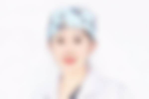 {北京蕾士悦容医疗美容门诊部杨洛达擅长啥？埋线下颌缘提升线雕与面部年轻化管理超厉害 