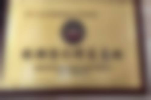 自体脂肪丰太阳穴，取材容易且无排异优势明显吗？