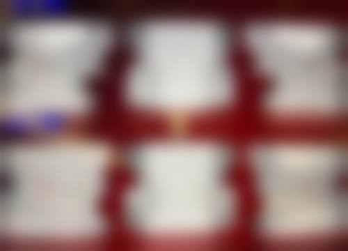 眼袋太显老令人愁？日常护理、习惯调整加医学手段，多管齐下改善它