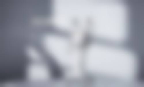 如何巧妙清除眼袋？就医与术后护理不能忘