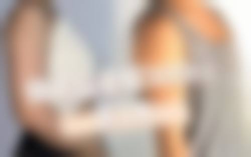 为何双眼皮悄然变三眼皮？其他病理因素来影响