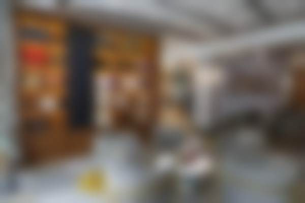 上海华美医疗美容医院大卫•拉泽里靠谱吗？多领域合作经验多